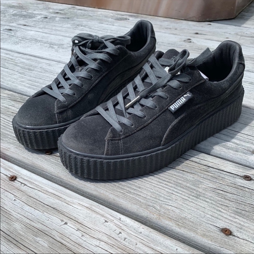 Gray Rihanna Fenty Pumas